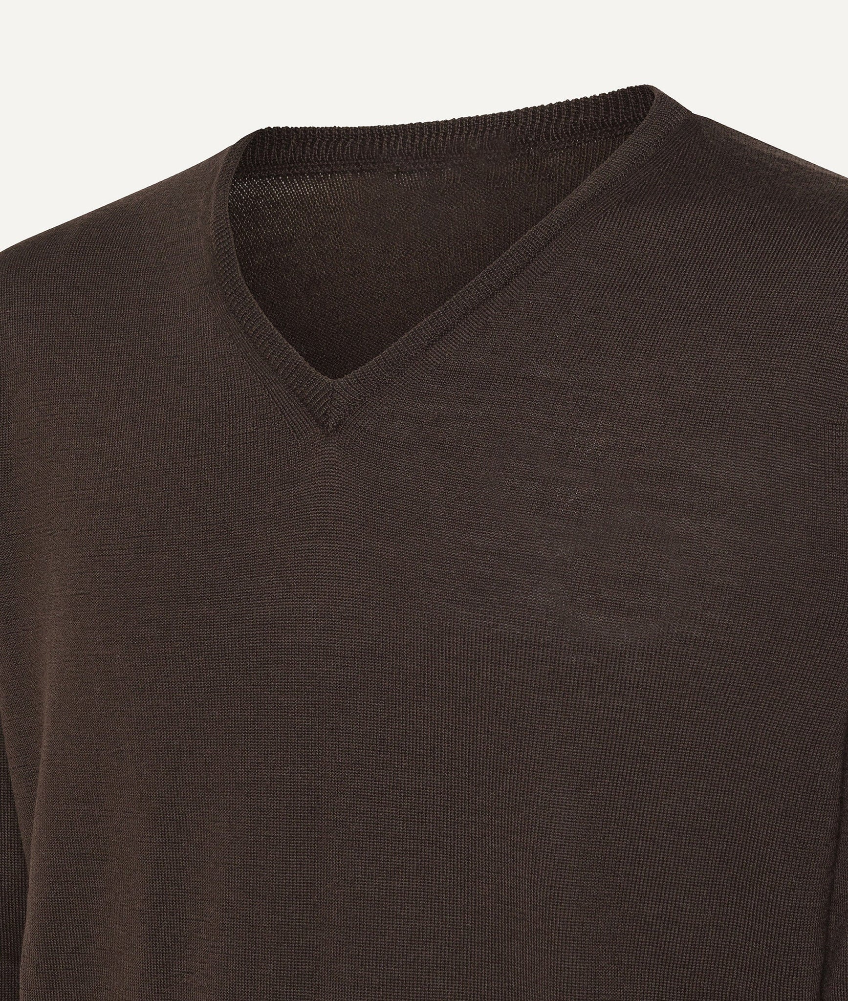 V-Neck in Extrafine Merino Wool