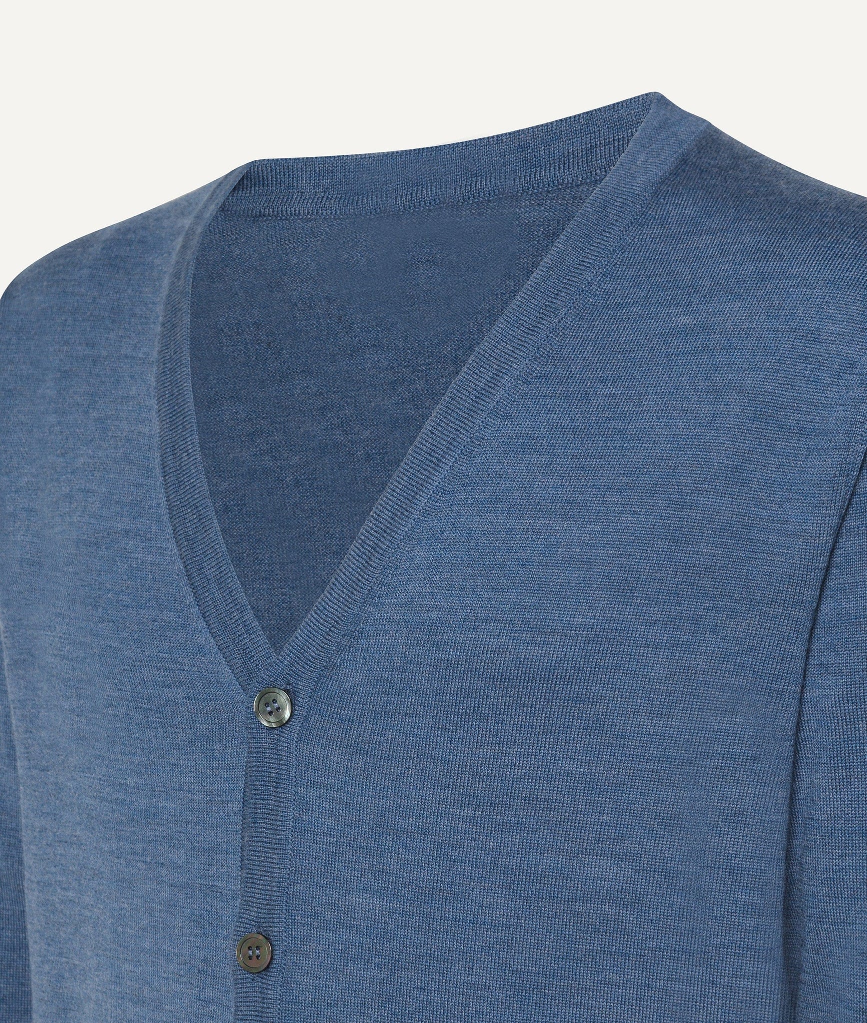 Cardigan in Extrafine Merino Wool