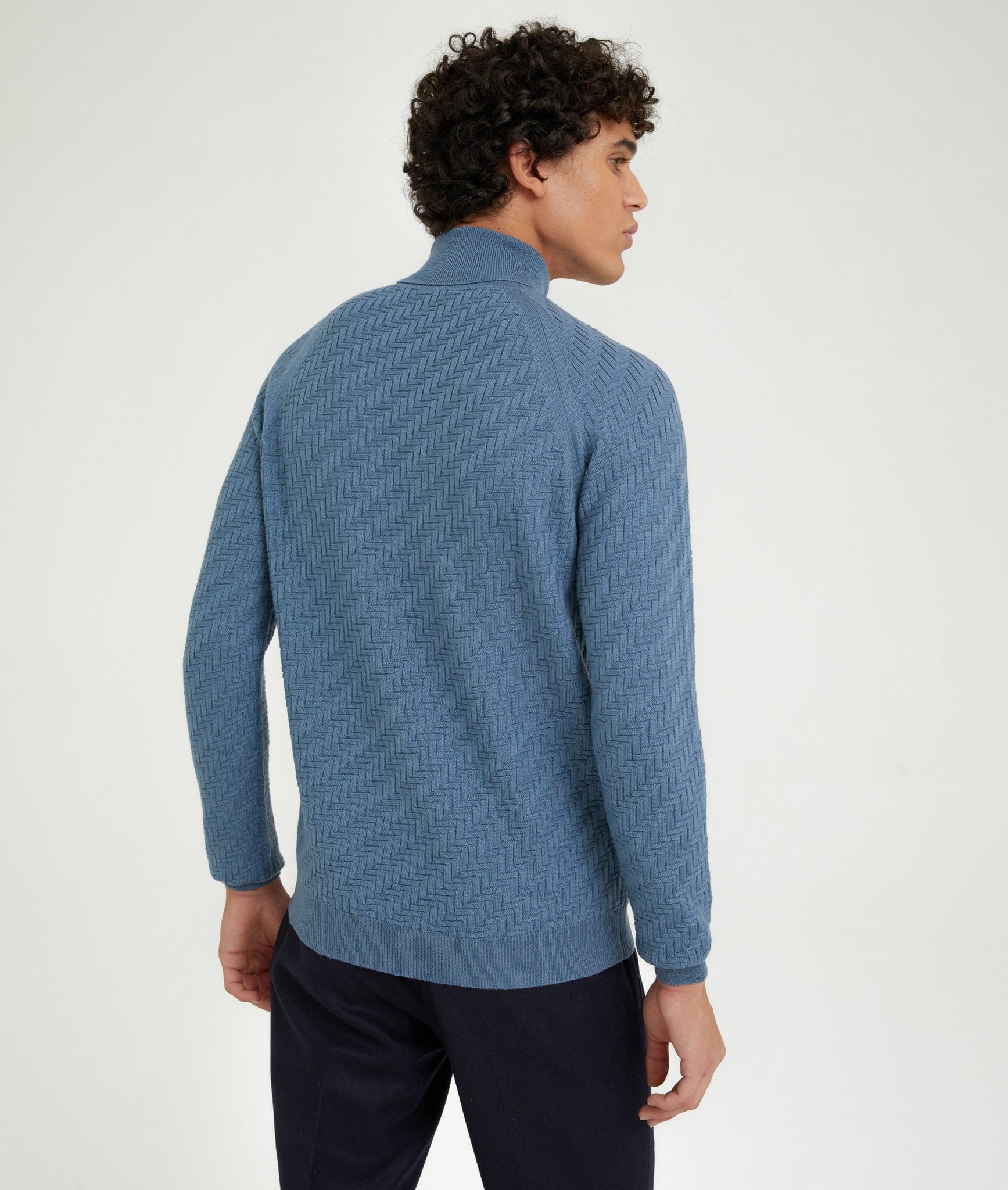 Pattern Stitch Roll Neck in Cashwool